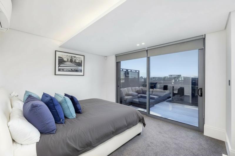 3 Bedroom Property for Sale in Bantry Bay Western Cape